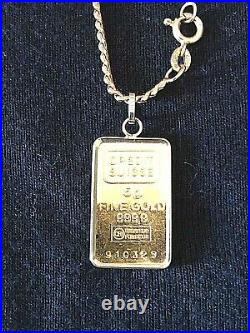 5g. 999.9 fine gold bar with an 18k gold chain, length is 19 3/4 inches