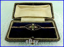 Antique Edwardian 9ct Gold Peridot and Pearl Bar Brooch Boxed