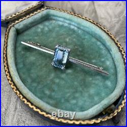 Emerald cut Aquamarine Bar Brooch Art Deco 18ct White Gold Antique Pin